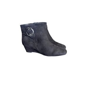 East 5Th Black Zip-Up Memory foam Ankle Boots Booties size 6